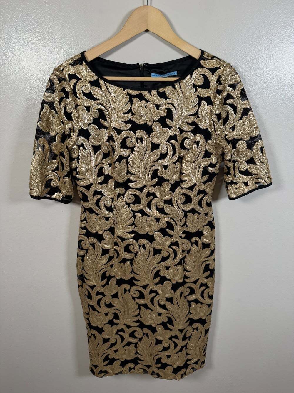 Antonio Melani Zorrana Sequin Dress Size 8 Black Gold Holiday Party Cocktail